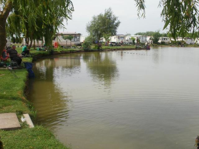 Hotel Gold Standard Caravan On South View Park Skegness Zewnętrze zdjęcie